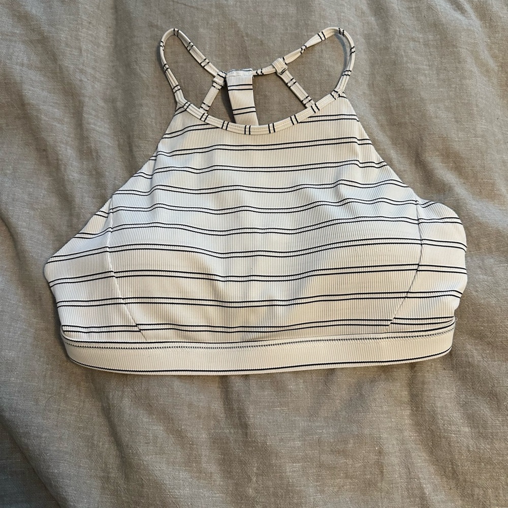 Sports bra